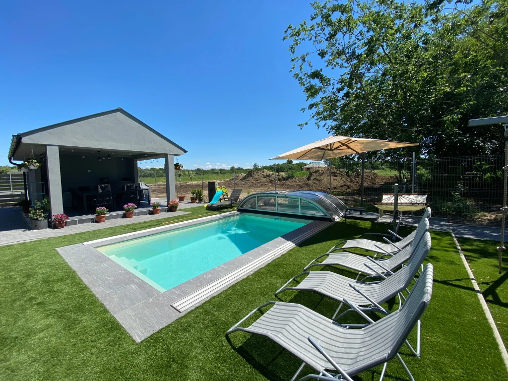 Aurora 33 mm - marketing